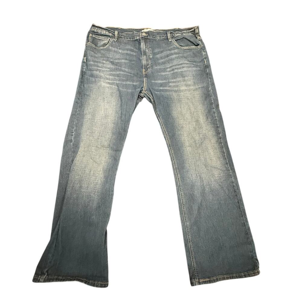 Signature by Levi Strauss & Co. Men's Medium Wash Bootcut Jeans Size W44 L32